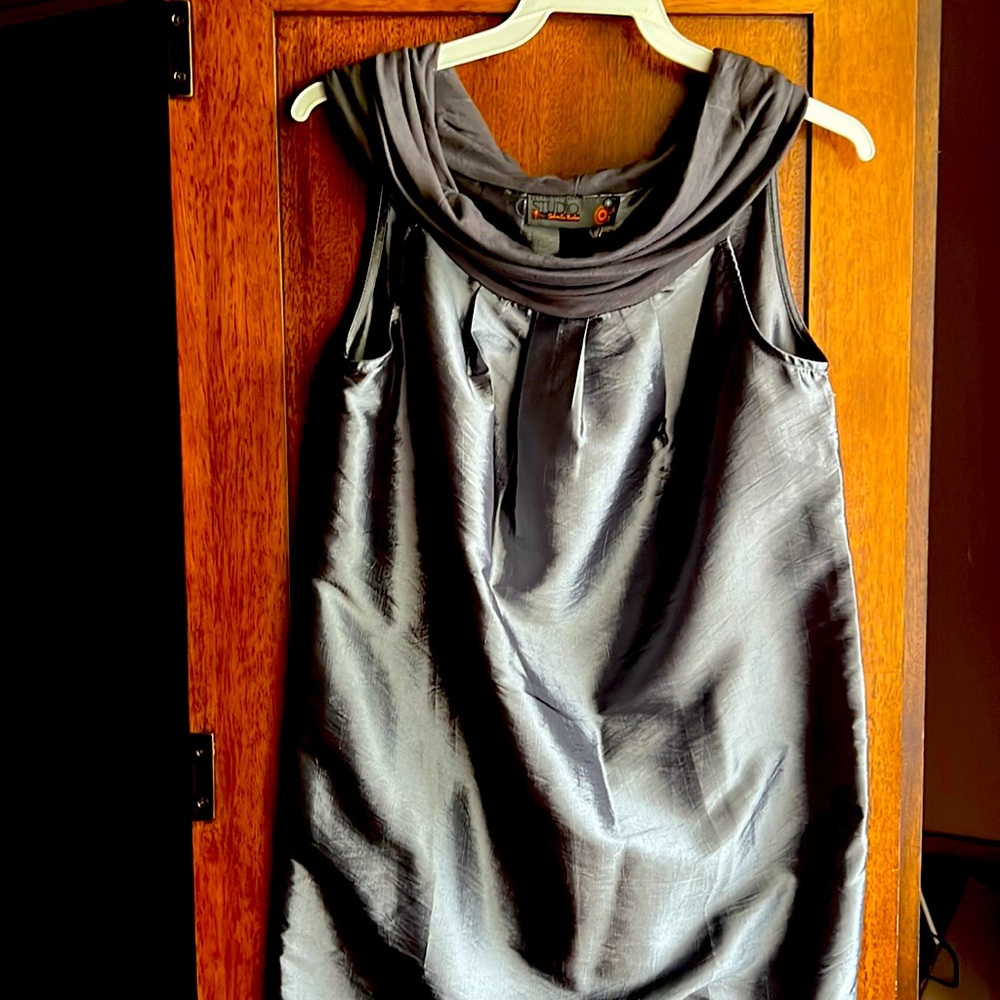 Gabriella Rocha grey metallic looking Aline dress in size small.